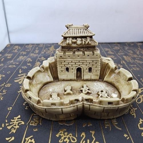 Попільничка настільна зі смоли для цигарок (Код2290) Попільничка настільна зі смоли для цигарок (Код2290)