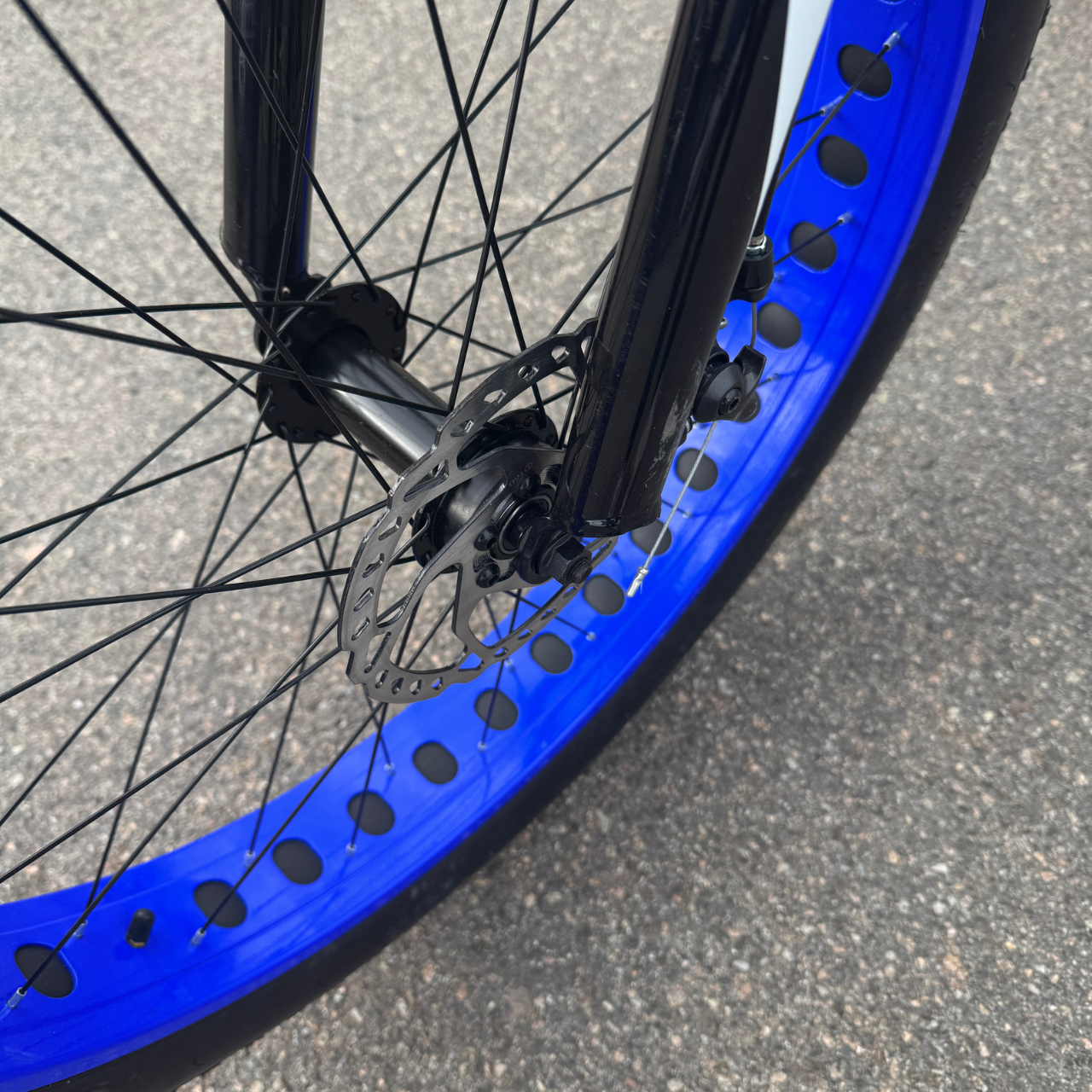 Велосипед внедорожник фетбайк Cross Suv Mbike 26/4,0" Черно-синий (313c513c) - фото 6 Велосипед внедорожник фетбайк Cross Suv Mbike 26/4,0" Черно-синий (313c513c) - фото 6