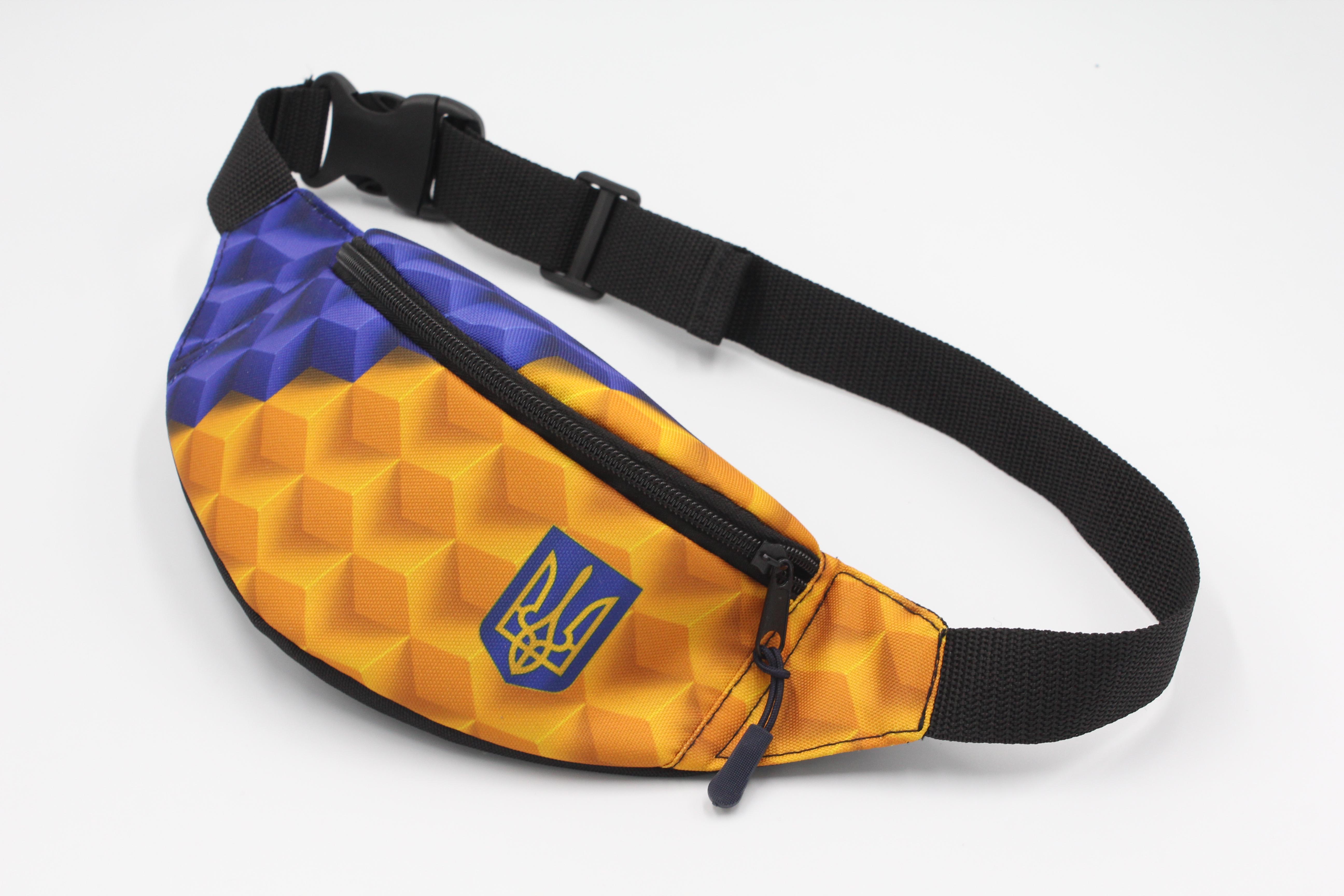 Бананка дитяча з регулюючим ремінцем 4-8 років Тризуб 25х11 см Синьо-жовтий (Д-026) - фото 3 Бананка дитяча з регулюючим ремінцем 4-8 років Тризуб 25х11 см Синьо-жовтий (Д-026) - фото 3