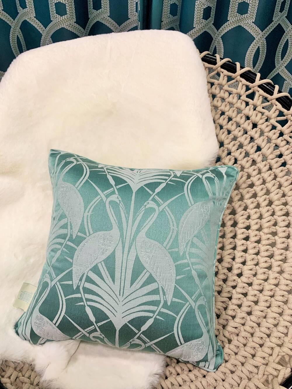 Подушка декоративная Maestro 43x43 см Бирюзовый (000084730) Подушка декоративная Maestro 43x43 см Бирюзовый (000084730)