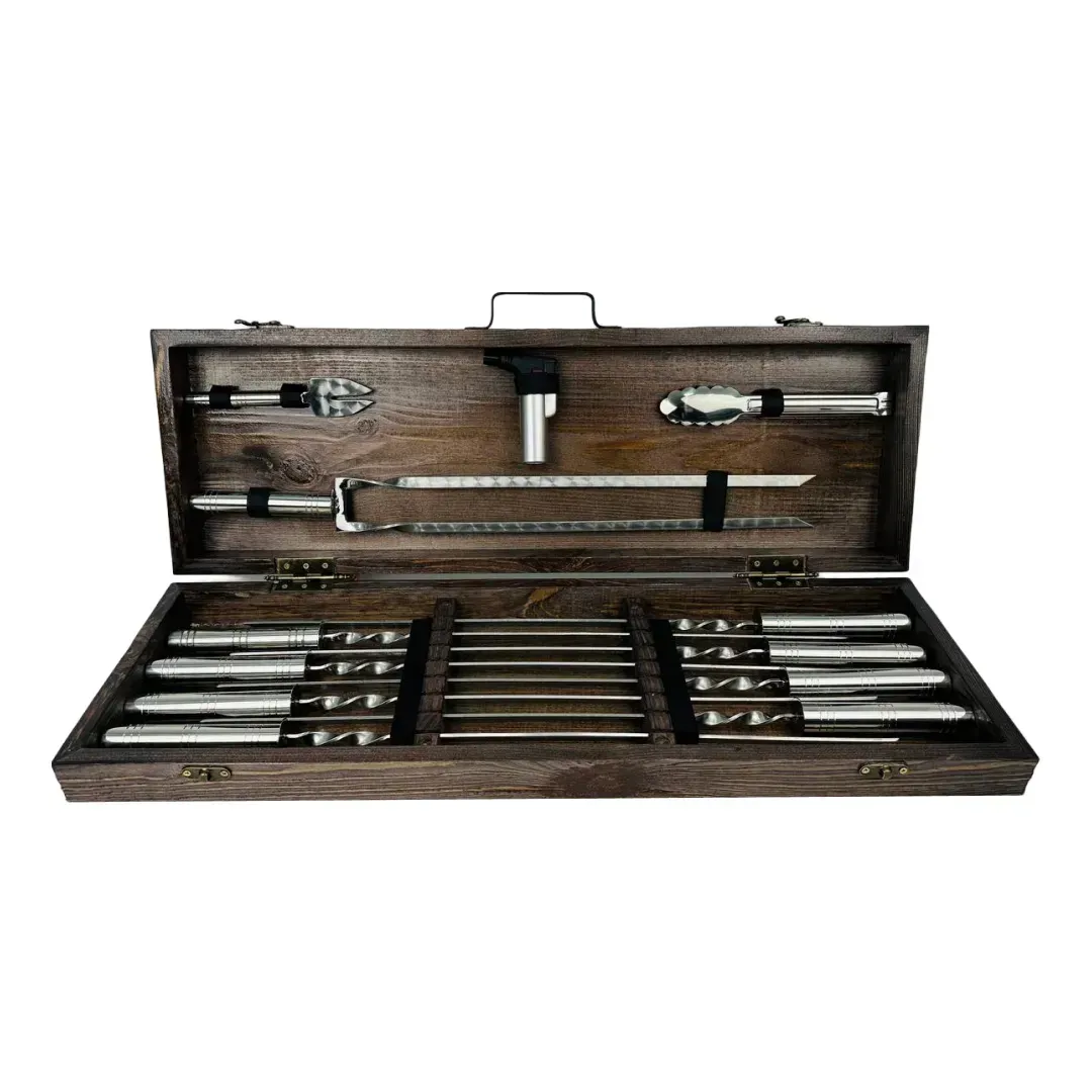 Набор шампуров и аксессуаров Серебро-2 из 12 предметов из нержавеющей стали в деревянном кейсе Коричневый (146-10-KS-7616)