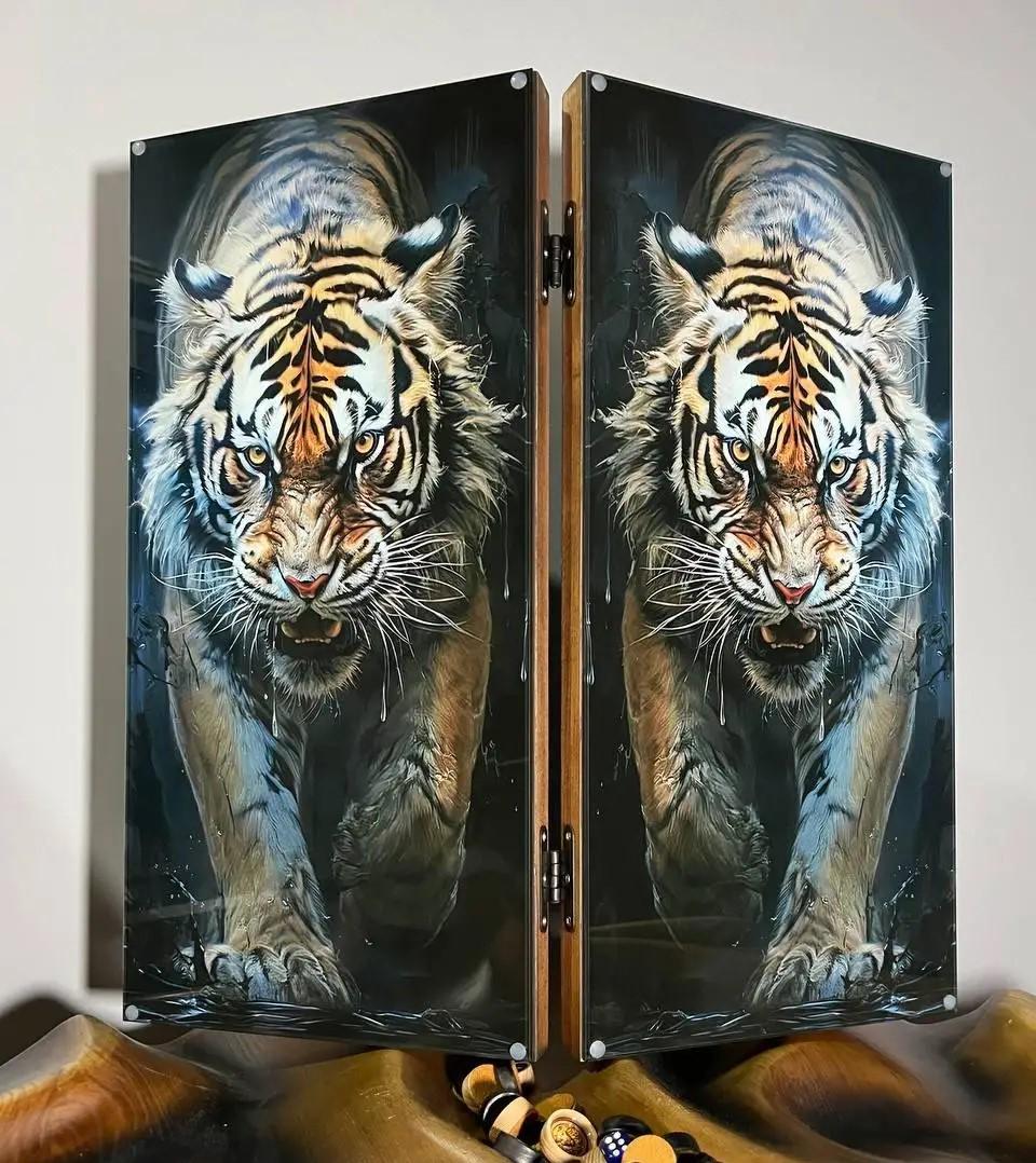 Нарды из дерева и каленого стекла Тигр 50 см (Н-189) Нарды из дерева и каленого стекла Тигр 50 см (Н-189)