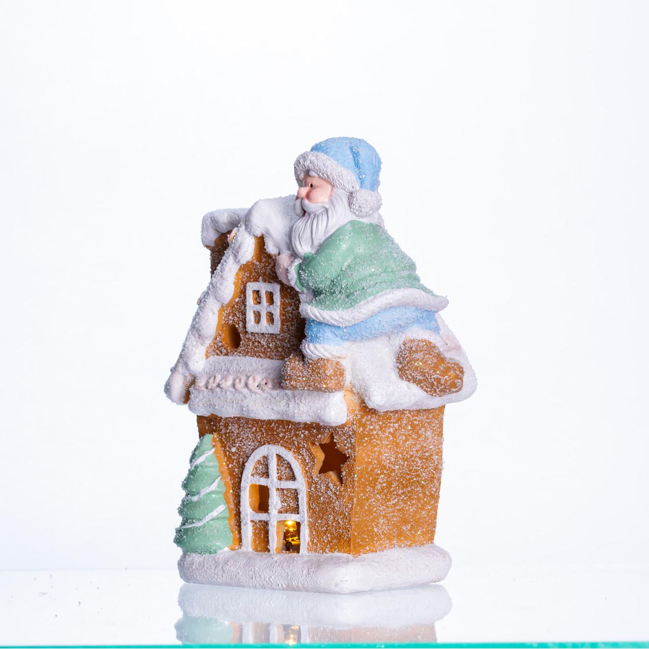Фигурка с подсветкой Домик с Сантой CR-6-6 14х9х20 см (29912970)