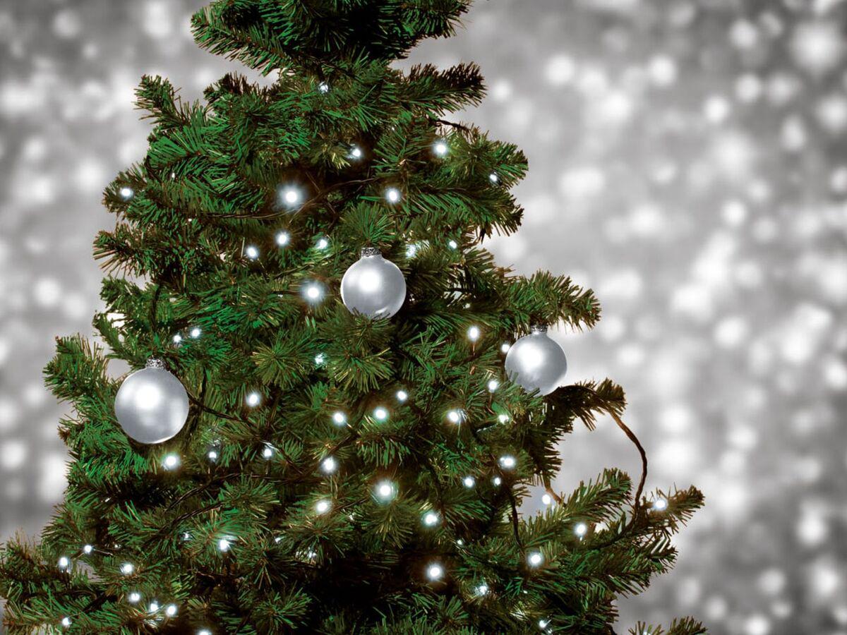 Гірлянда Livarno Home на батарейках/таймер 50 LED 5,4 м IP44 (N1-00476) Гірлянда Livarno Home на батарейках/таймер 50 LED 5,4 м IP44 (N1-00476)