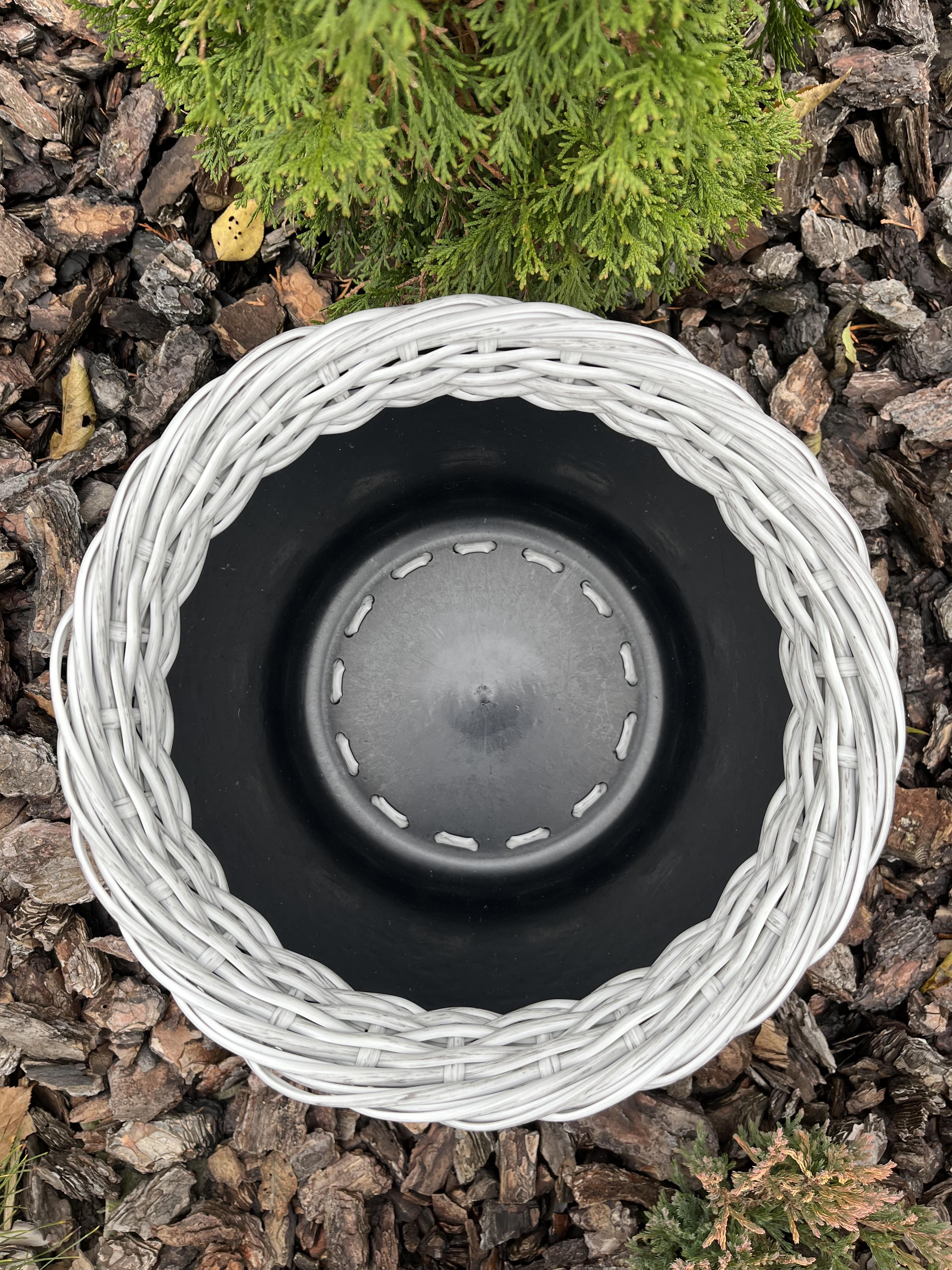 Кашпо для квітів зі штучного ротанга 13 л Сіра береза (30300570) - фото 2 Кашпо для квітів зі штучного ротанга 13 л Сіра береза (30300570) - фото 2