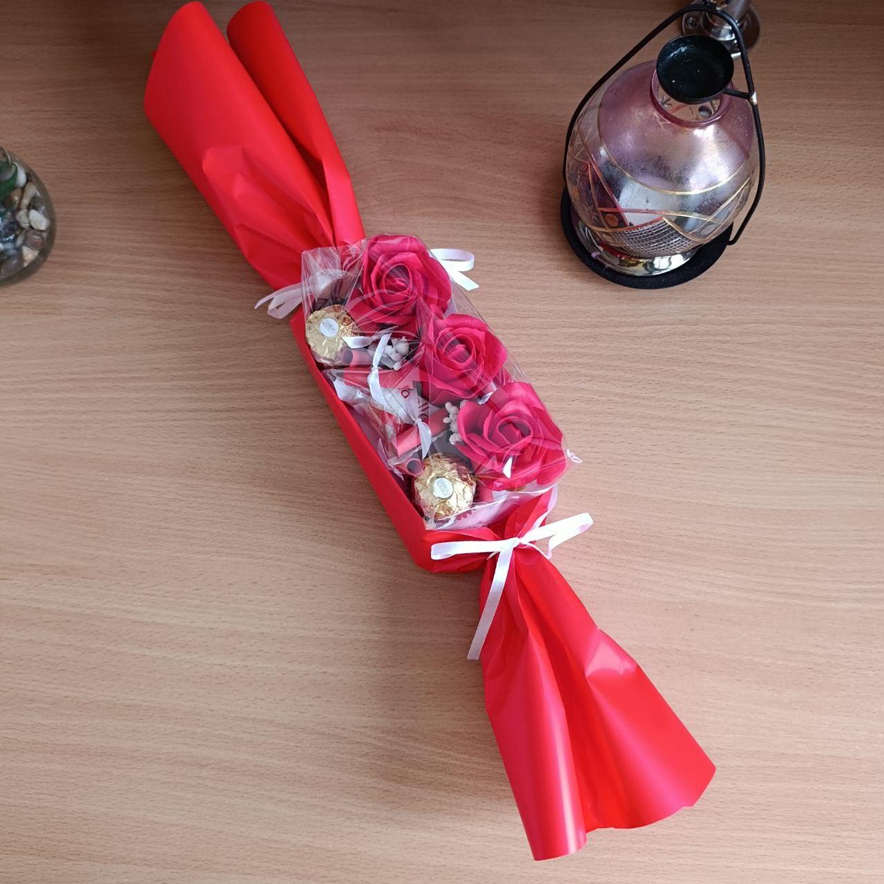 Набор с конфетами розами и 11 причинами почему я тебя любю на день влюбленных/8 марта/день рождения (ar198) Набор с конфетами розами и 11 причинами почему я тебя любю на день влюбленных/8 марта/день рождения (ar198)