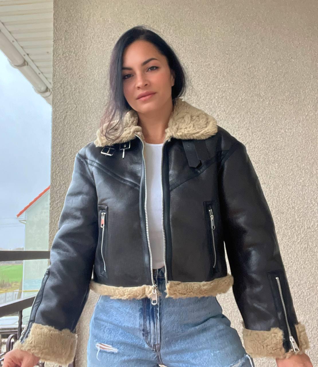 Дублянка жіноча Aftf Basic 2407 коротка блискавка з хутром екозамша M Темно-коричневий (3124)