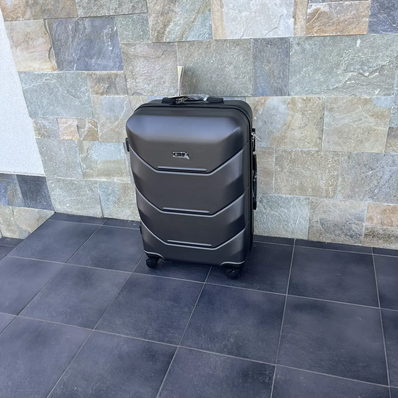 Чемодан дорожный Bloom 1507 М 63 л Графитовый - фото 3
