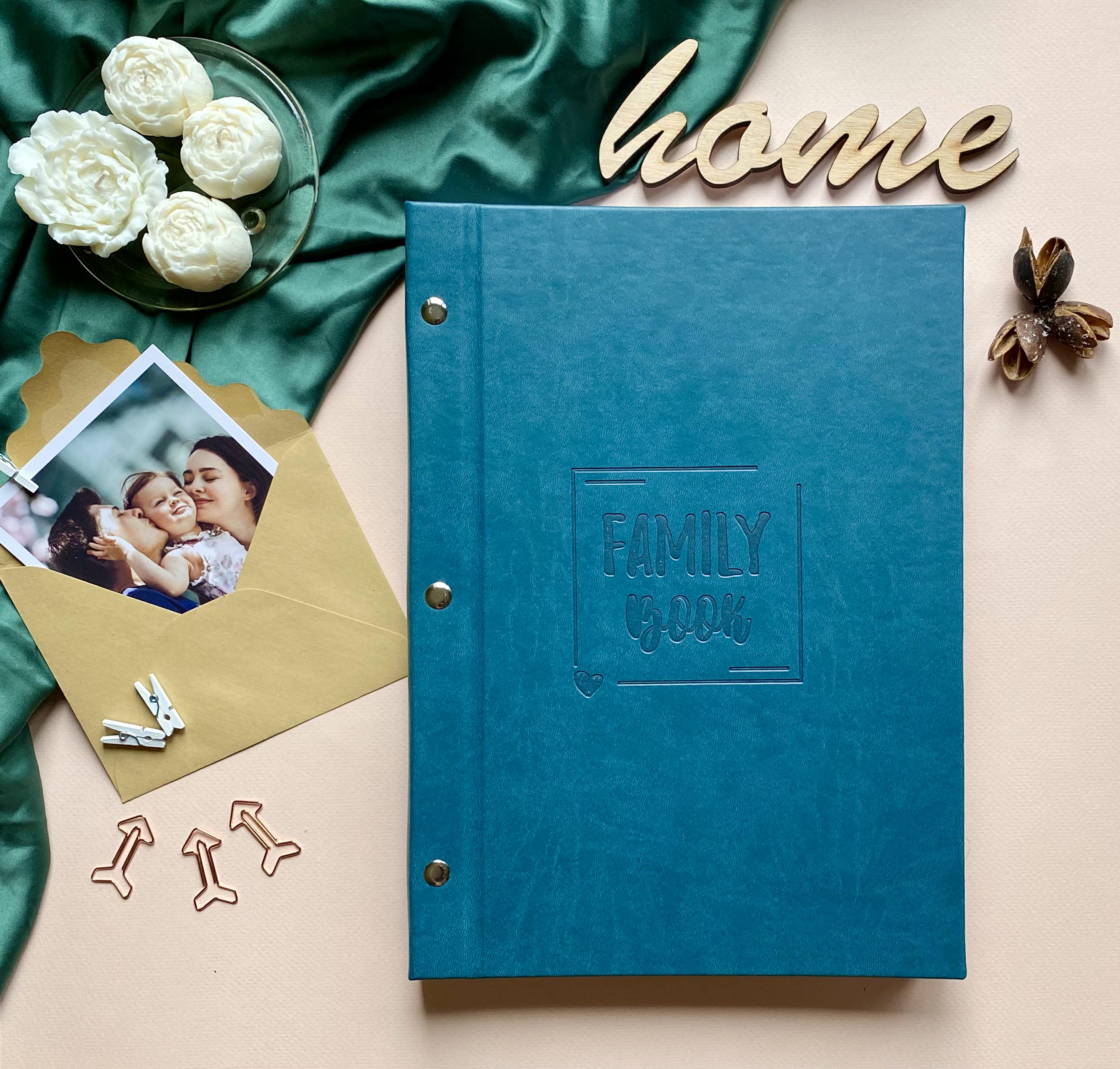 Фотоальбом семейный Family book на украинском Изумрудный