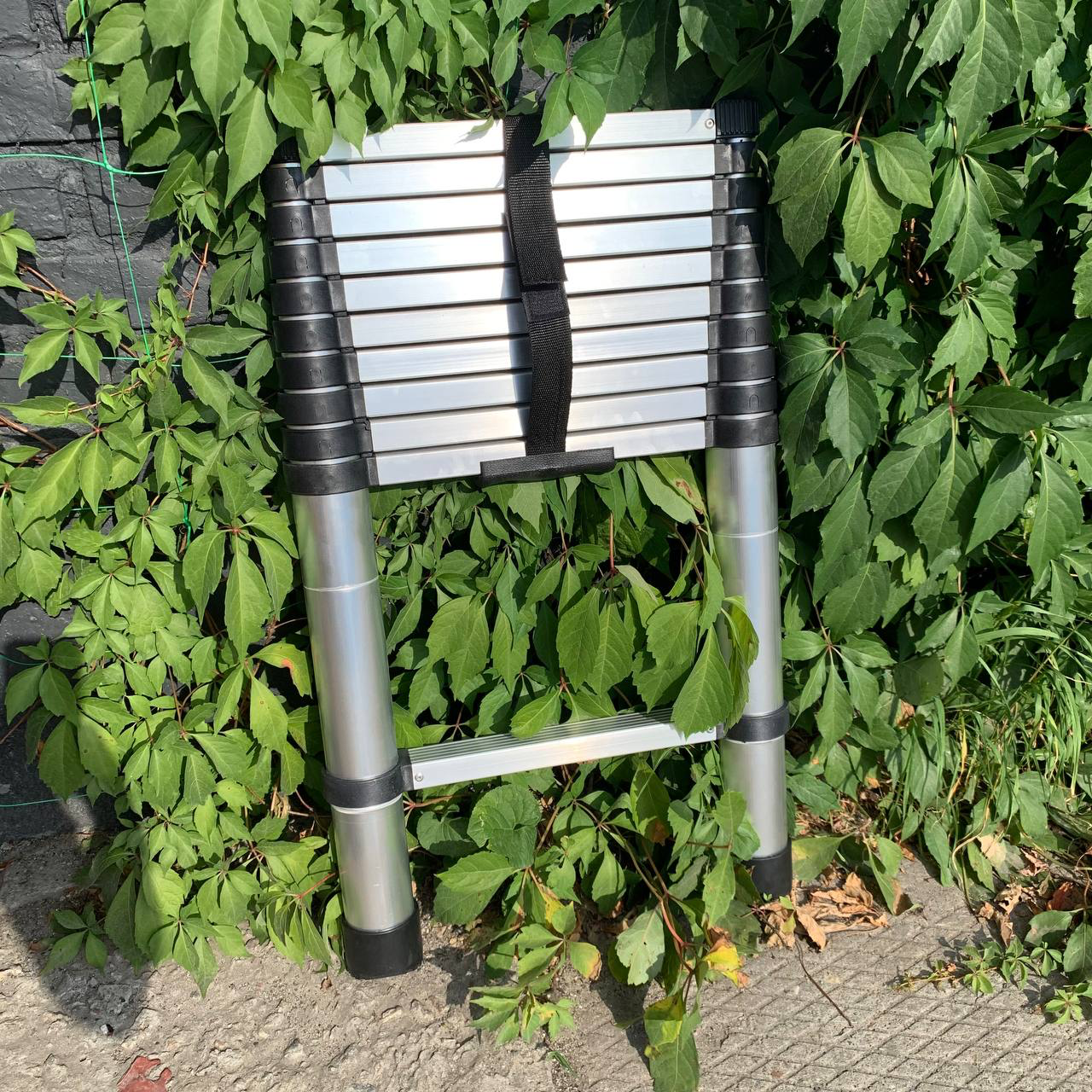 Лестница Техпром телескопическая алюминиевая на 11 ступеней - фото 8 Лестница Техпром телескопическая алюминиевая на 11 ступеней - фото 8