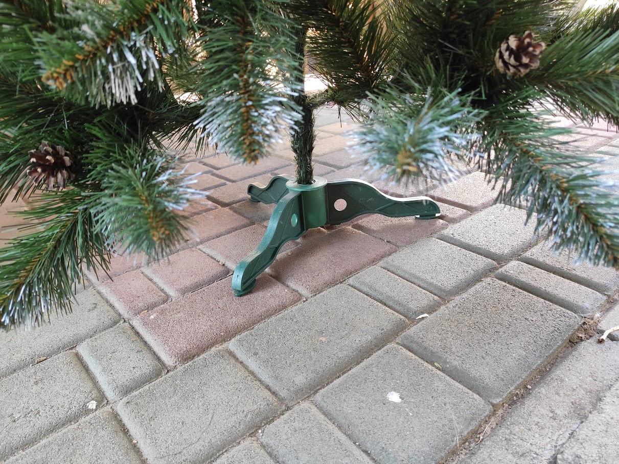 Ялинка Лідія білі кінчики та шишки 1,5 м (2368381548) - фото 3 Ялинка Лідія білі кінчики та шишки 1,5 м (2368381548) - фото 3