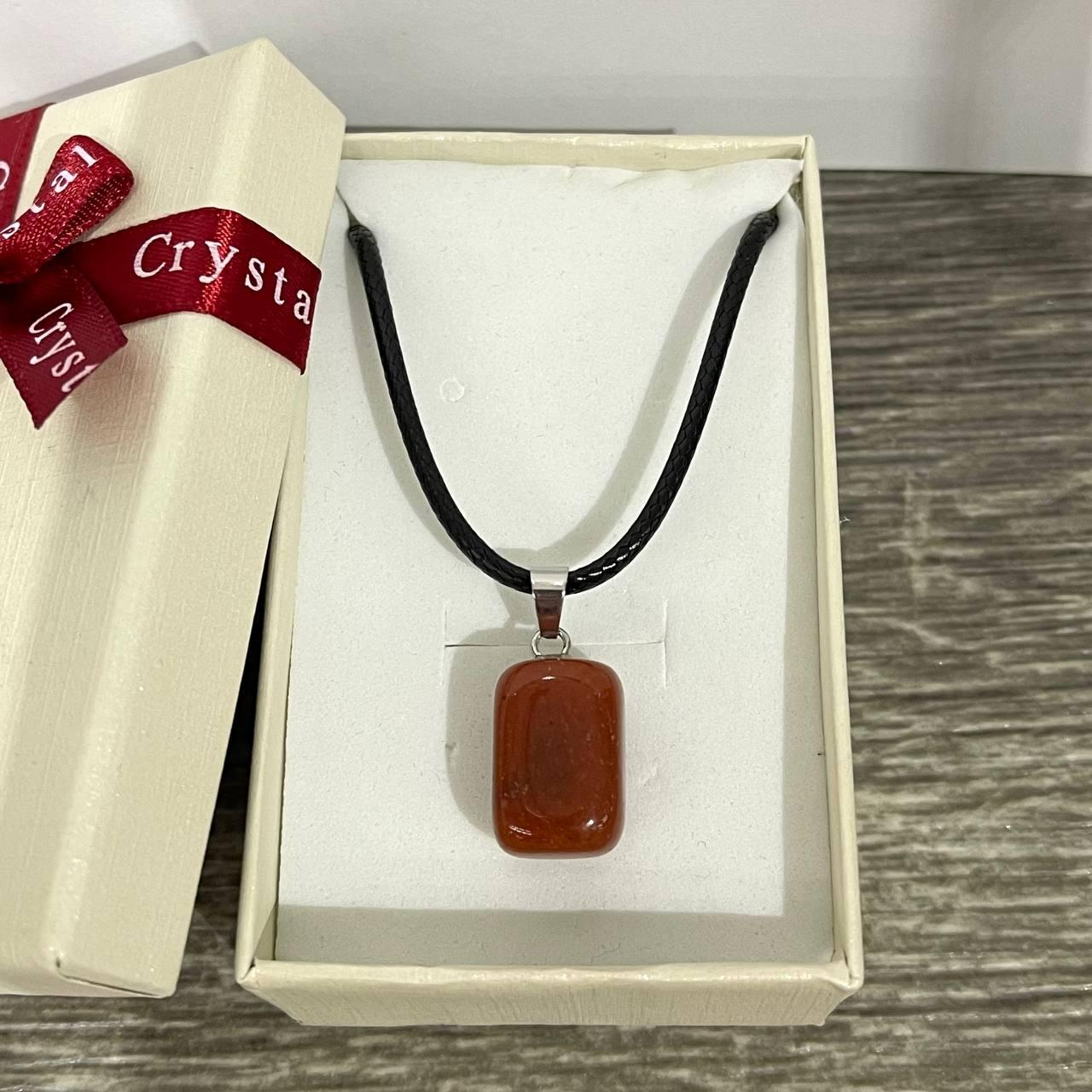 Кулон талисман с натуральным камнем сердолик оранжевый в форме мини блок на шнурке (2065384448)