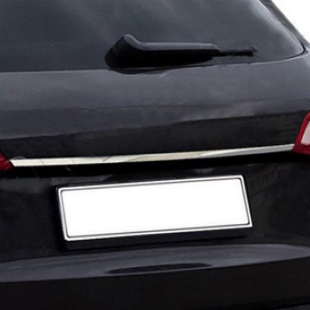 Планка над номером sedan для Audi A4 B9 2015