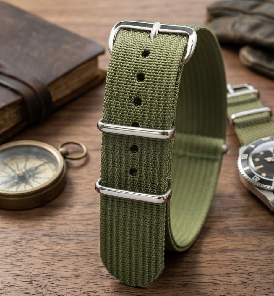 Нейлоновий ремінець Нато для годинників 22 мм суцільна пряжка Оливковий