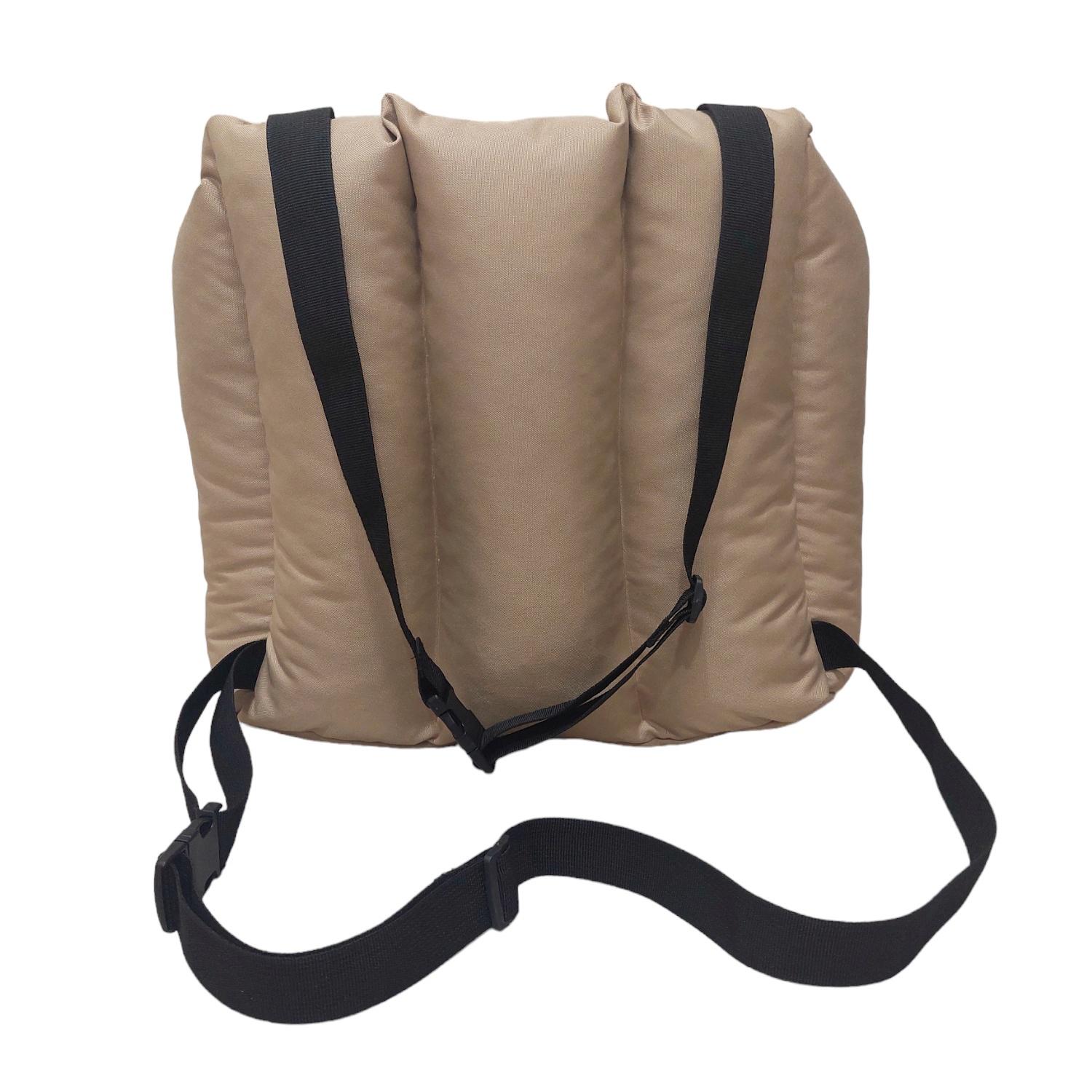 Кресло автомобильное для собак Huge and Tiny 50x45 см Бежевый - фото 4 Кресло автомобильное для собак Huge and Tiny 50x45 см Бежевый - фото 4