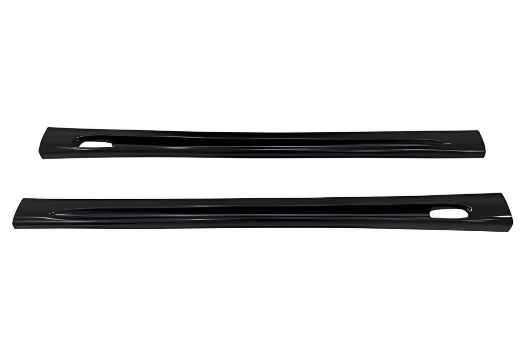 Боковые пороги DPT V-7 для Seat Leon 2013-2020 гг. abs-пластик под покраску (130739)