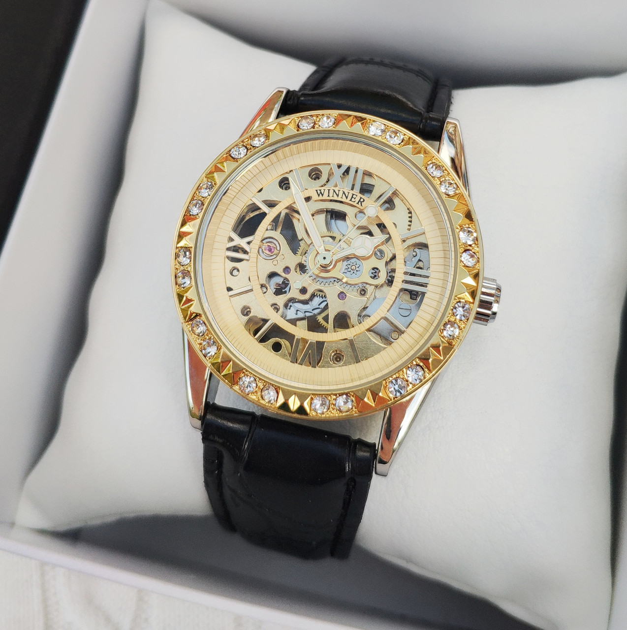 Годинник наручний жіночий Winner Lux Black (01357) - фото 2 Годинник наручний жіночий Winner Lux Black (01357) - фото 2