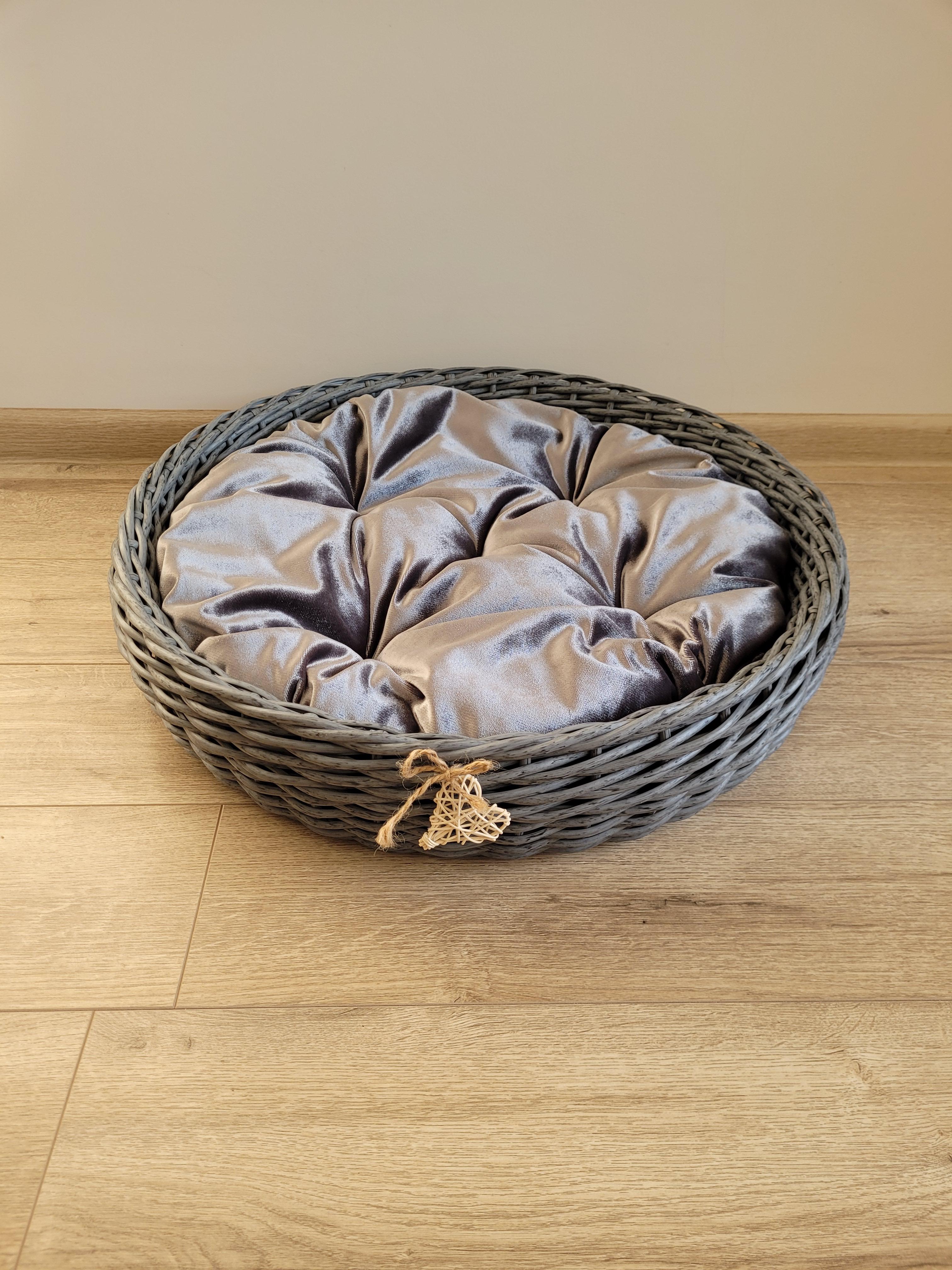 Лежак для животных из искусственного ротанга ручной работы M Темно-серый (331004) - фото 4 Лежак для животных из искусственного ротанга ручной работы M Темно-серый (331004) - фото 4