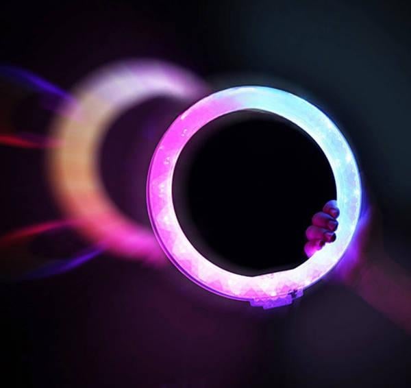 Кольцевая лампа RGB RD-36 см цветная на 25 Вт со штативом и держателем на USB - фото 10 Кольцевая лампа RGB RD-36 см цветная на 25 Вт со штативом и держателем на USB - фото 10