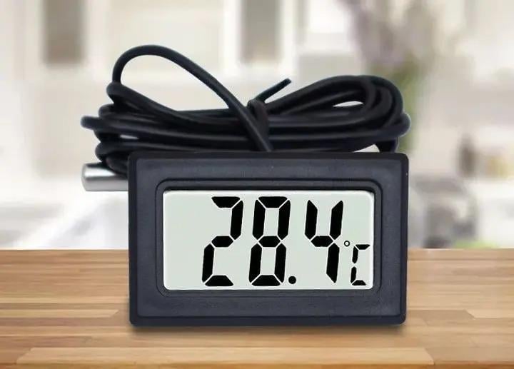 Термометр электронный с выносным датчиком 1 м цифровой Idea TPM-10 2 батареи LR44 в комплекте Черный (373635ОР) - фото 3 Термометр электронный с выносным датчиком 1 м цифровой Idea TPM-10 2 батареи LR44 в комплекте Черный (373635ОР) - фото 3