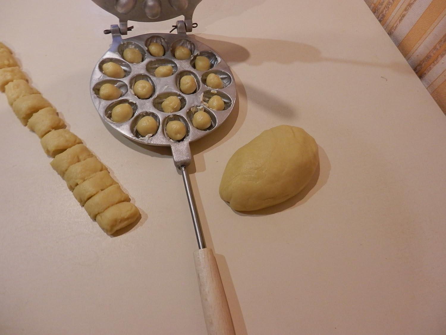 Набір форм для випічки для 16 горішків з начинкою 2 шт. (19208972) - фото 13 Набір форм для випічки для 16 горішків з начинкою 2 шт. (19208972) - фото 13