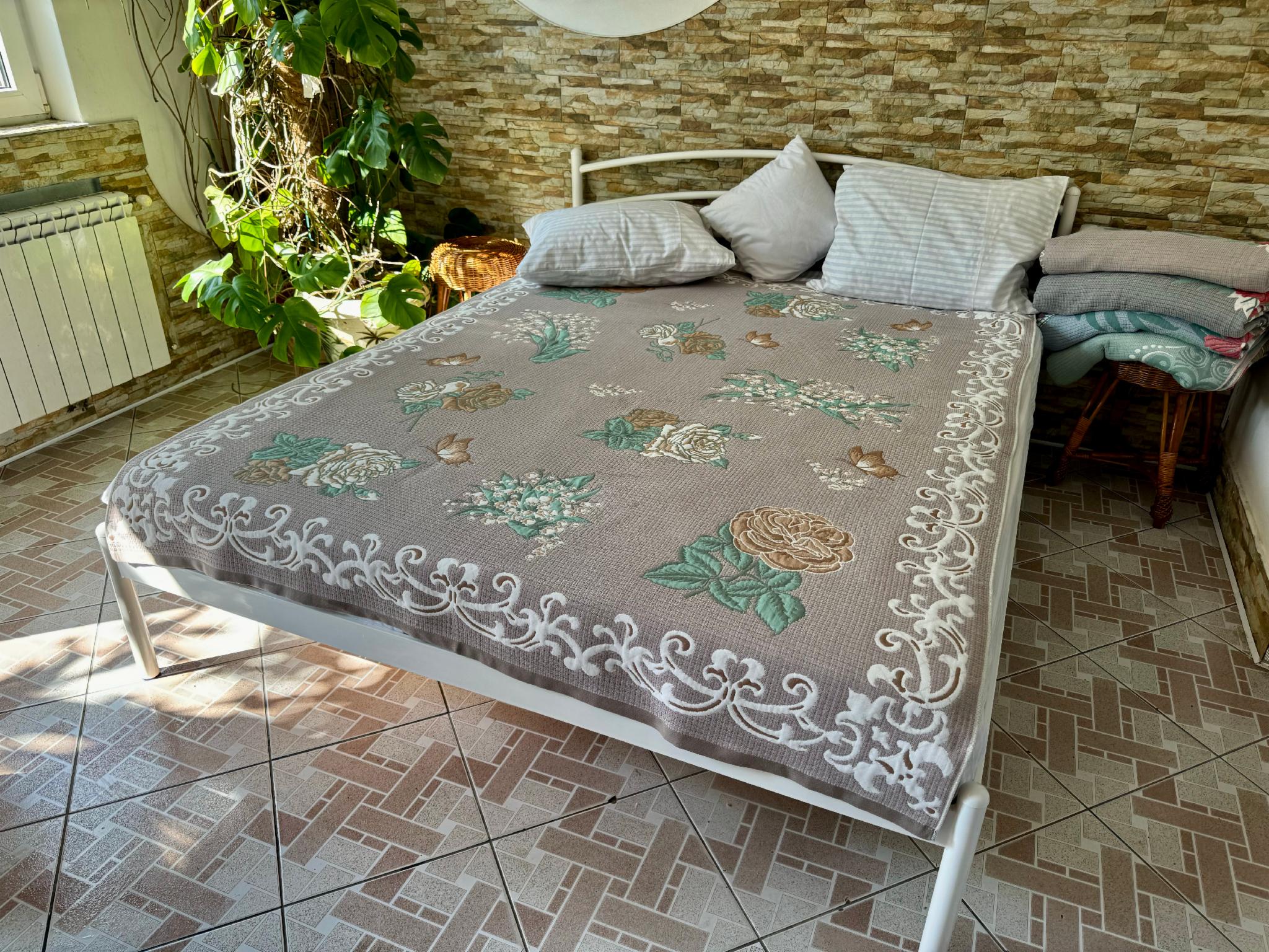 Простынь из льна Цветочки полуторный 150х200 см Коричневый (L5518-B/WP/x150) Простынь из льна Цветочки полуторный 150х200 см Коричневый (L5518-B/WP/x150)