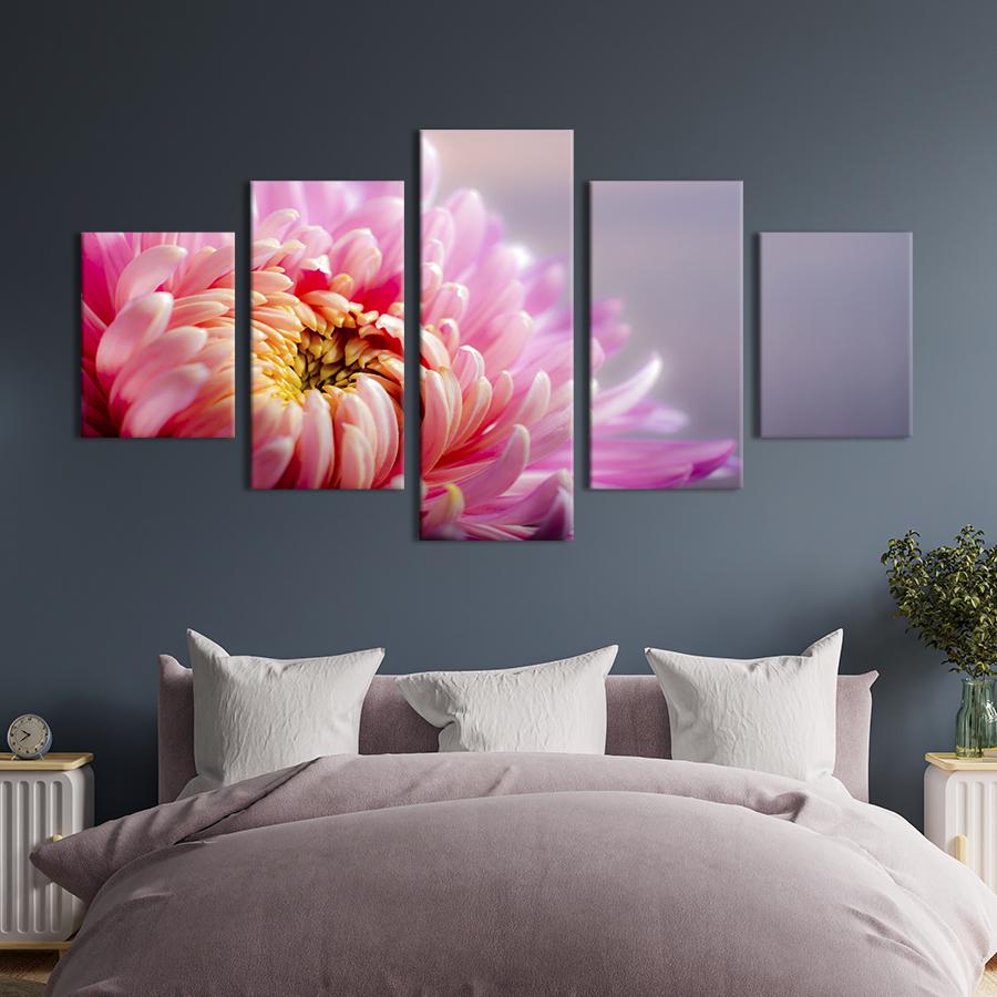 Картина на холсте Манящая розовая хризантема 187x94 см (812-52)