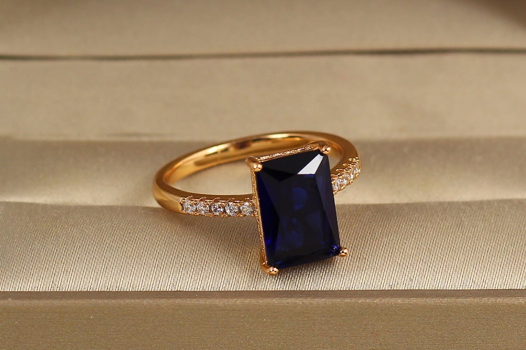 Кольцо Xuping Jewelry Модуль с синим камнем р. 16 Золотистый (38781483)