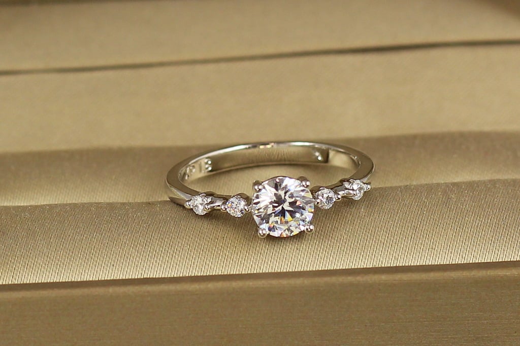 Кільце Xuping Jewelry Вірна супутнця р. 16 Сріблястий (38863244)