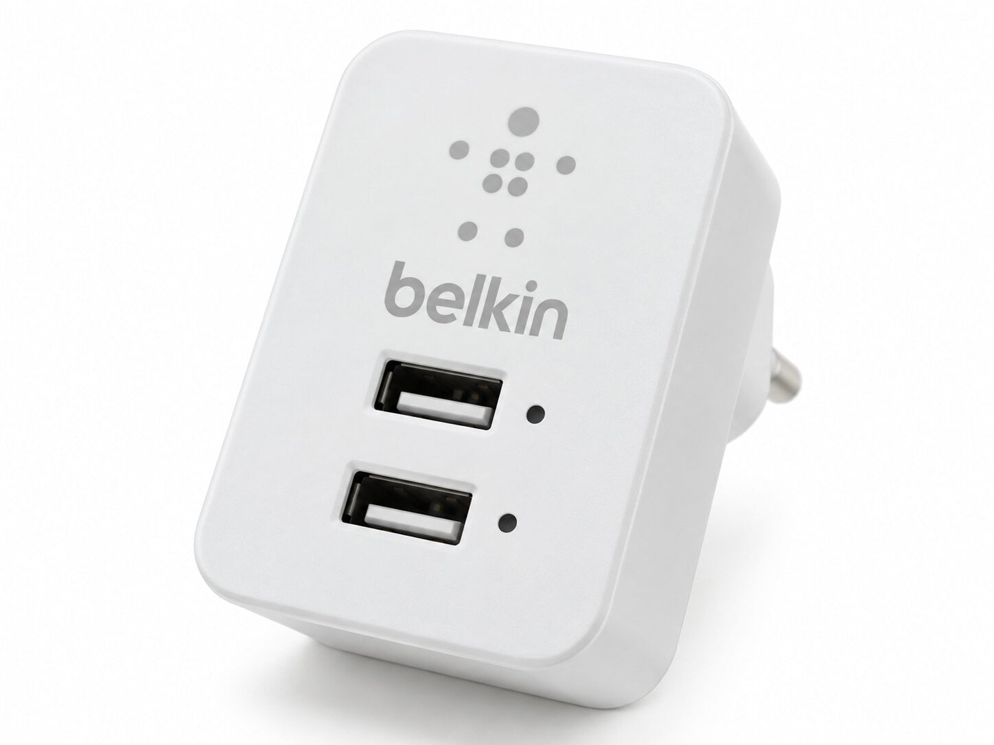 Зарядное устройство сетевое Belkin для iPhone 5 2хUSB (6740429) Зарядное устройство сетевое Belkin для iPhone 5 2хUSB (6740429)