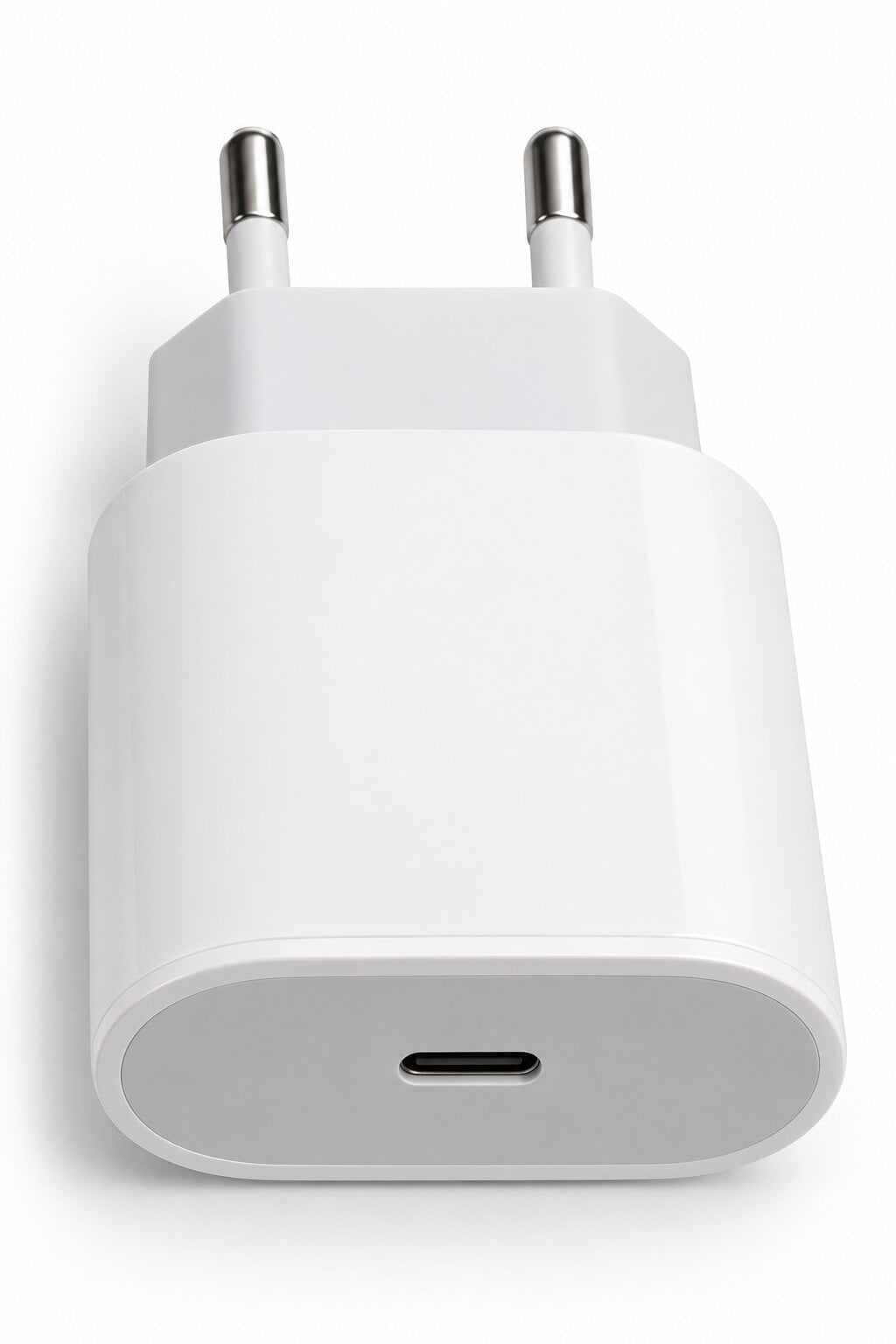 Зарядное устройство сетевое для iPhone 12/блок питания USB Type-C для смартфонов Apple Белый