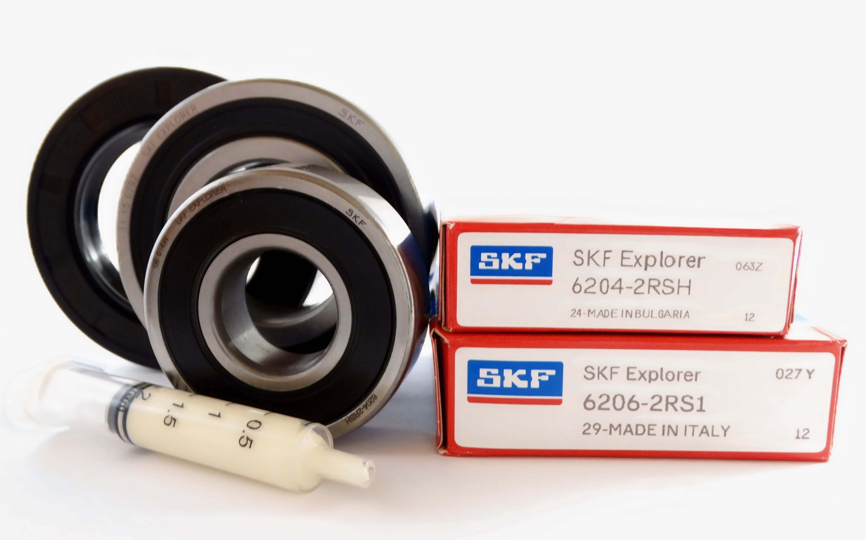 Подшипники SKF для стиральной машины Gorenje 6204-6206 сальник 40х65х10 и смазка 2 мл (38449508)