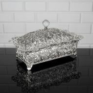 Шкатулка металлическая Zeyve Rose со стеклянной крышкой 30x18x17 см Серебро (S-525G) Шкатулка металлическая Zeyve Rose со стеклянной крышкой 30x18x17 см Серебро (S-525G)