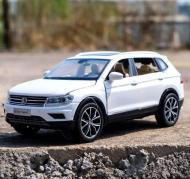 Машинка АвтоМир Volkswagen Tiguan L металлическая 1:32 Белый (21822) Машинка АвтоМир Volkswagen Tiguan L металлическая 1:32 Белый (21822)