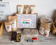 Набір ChocolifeBox для приготування натурального чорного шоколаду Набір ChocolifeBox для приготування натурального чорного шоколаду