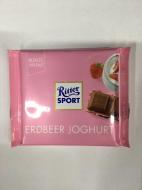 Шоколад Ritter Sport з полуницею