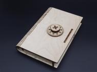 Шкатулка-купюрница из фанеры Кодовый замок 12х17,5х2,5 см (KF-071) Шкатулка-купюрница из фанеры Кодовый замок 12х17,5х2,5 см (KF-071)