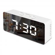 Часы настольные DS-3658L с белой подсветкой (300187WHER) Часы настольные DS-3658L с белой подсветкой (300187WHER)
