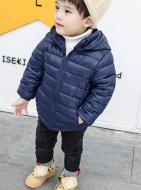 Куртка-пуховик детская Berni Kids Dark monochrome со съемным капюшоном р. 100 Синий (59356) Куртка-пуховик детская Berni Kids Dark monochrome со съемным капюшоном р. 100 Синий (59356)